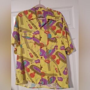 Vintage Reyn Spooner Men's Hawaiian Ukulele Uliuli Hula Print Camp Shirt Size M